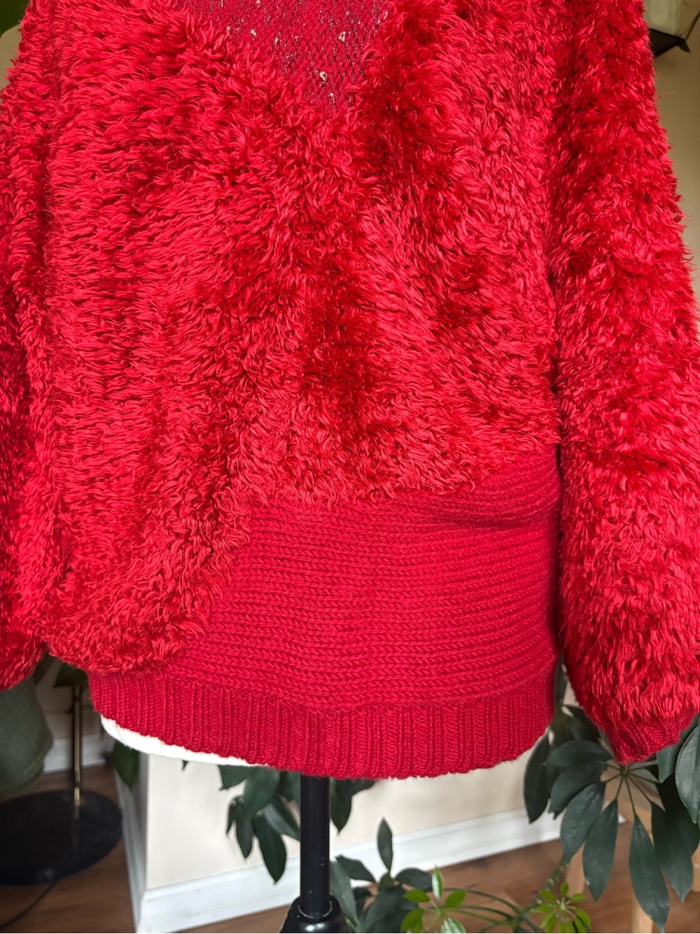 Vintage The Beene Bag Wool Blend Fluffy and Knit Red Sweater - Picture 3 of 8